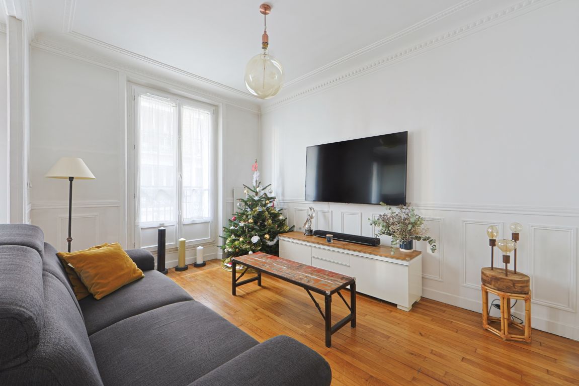 apartment 3 rooms for sale on PARIS (75016) - See details